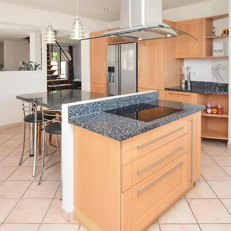 Holiday home Awesome In With Kitchen *
